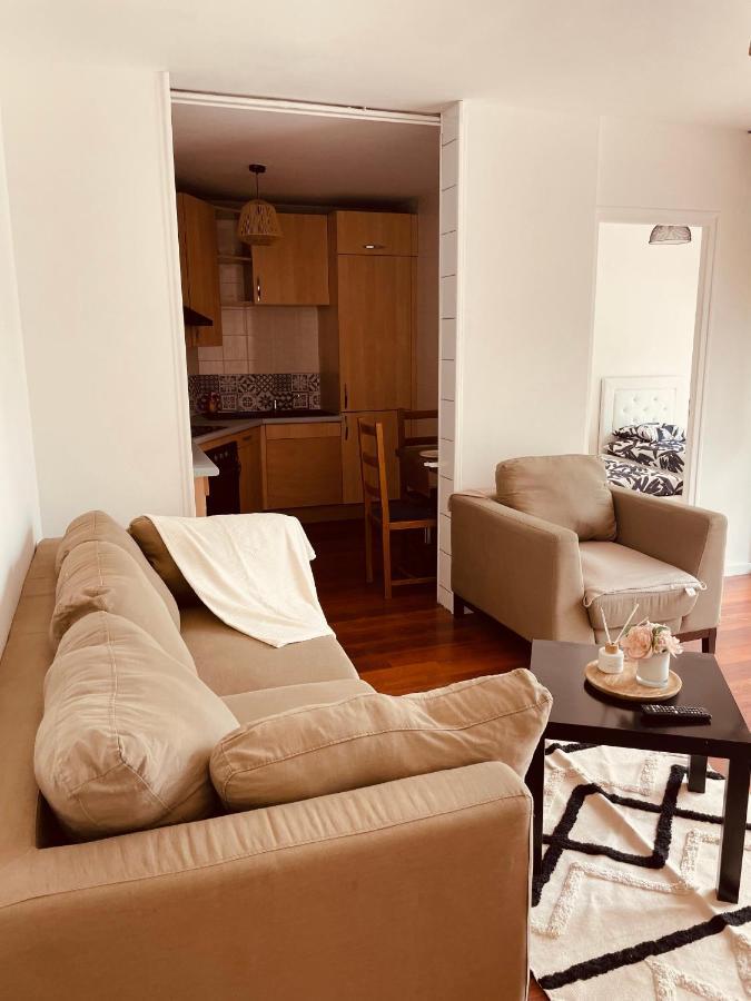 Appartement 2 Chambres Avec Parking Prive Gratuit Dijon Exteriör bild